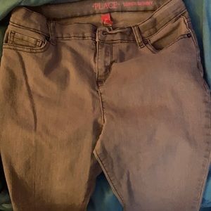 I’m selling forever 21 jeans